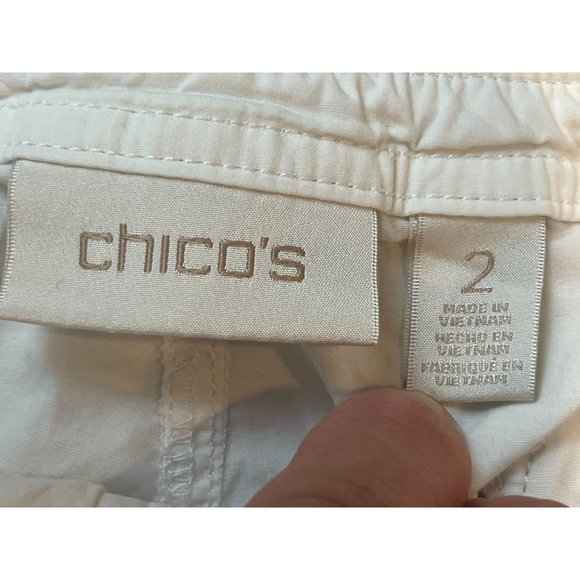 Chicos Women Cargo Shorts Bermuda Elastic Waist Roll Up Hem High Rise White SZ 2 - Picture 8 of 10